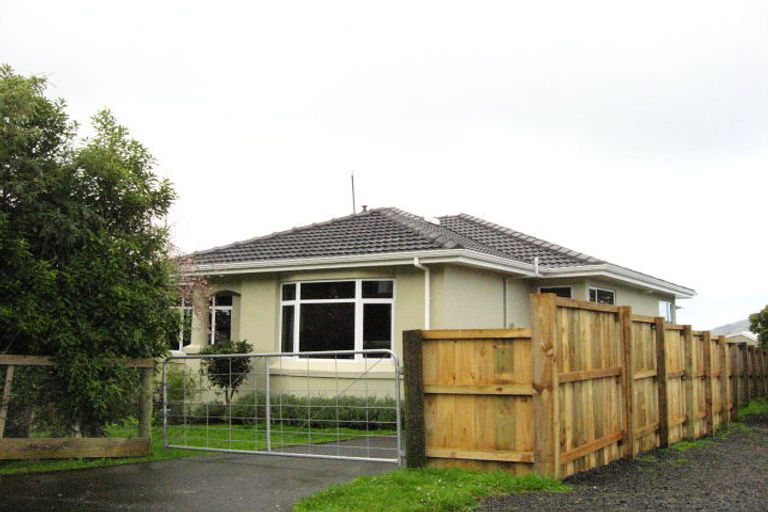 Photo of property in 130 Saint Leonards Drive, Saint Leonards, Dunedin, 9022