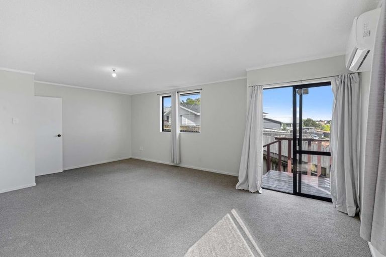 Photo of property in 1/7 Inca Place, Red Hill, Papakura, 2110