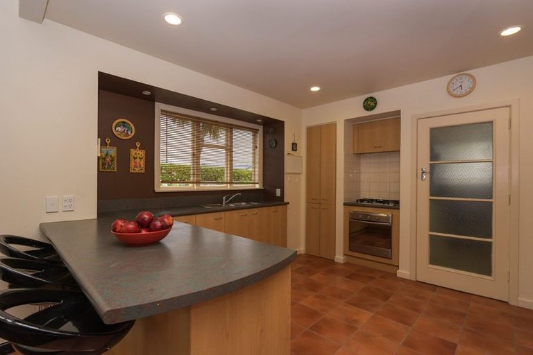Photo of property in 11 Mortlake Street, Islington, Christchurch, 8042