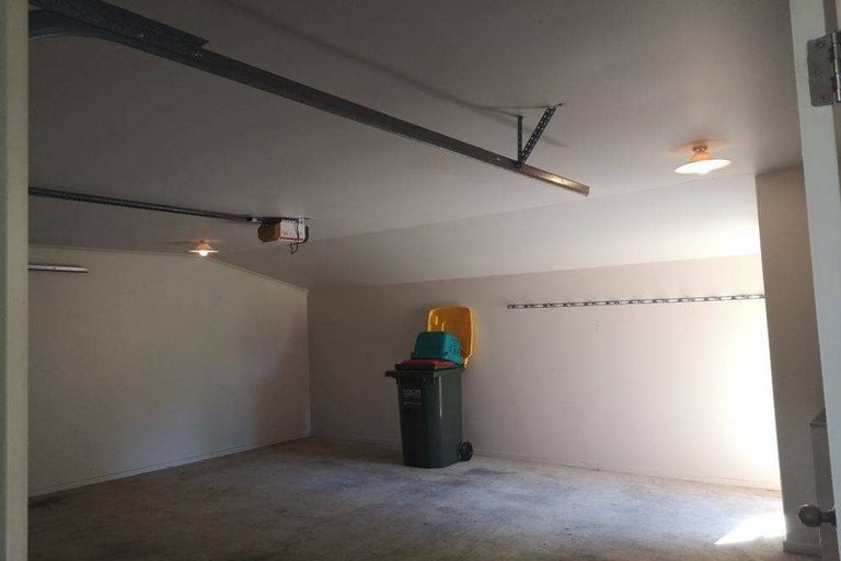 Photo of property in 38 Saxon Woods Drive, Rototuna North, Hamilton, 3210