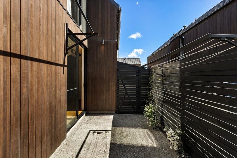 Photo of property in 12 Woolshed Road, Jacks Point, Queenstown, 9371