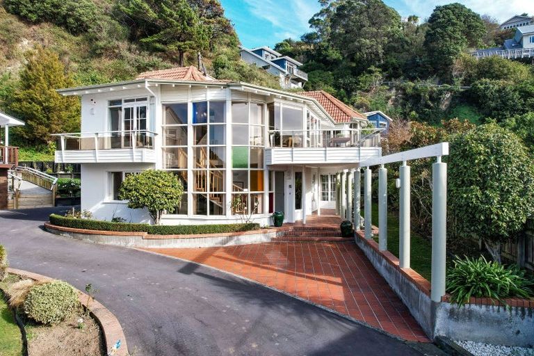Photo of property in 16a Ferry Street, Seatoun, Wellington, 6022