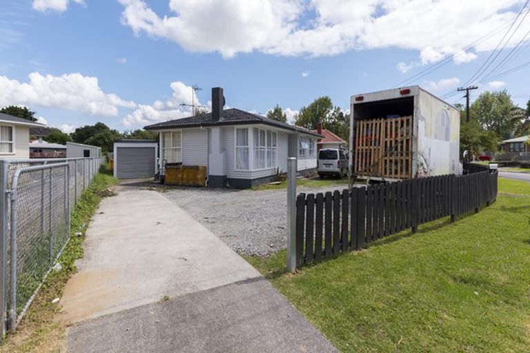 Photo of property in 17 Blampied Road, Otara, Auckland, 2023