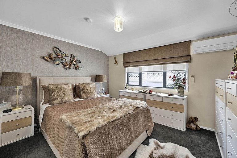 Photo of property in 50 County Drive, Hawera, 4610