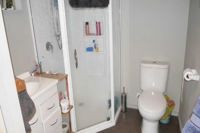 Photo of property in 18 Middleton Road, Upper Riccarton, Christchurch, 8041