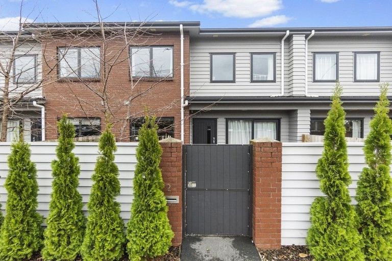 Photo of property in 2/85 Normandy Avenue, Melville, Hamilton, 3206