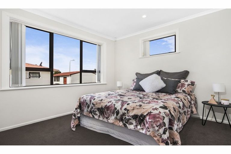 Photo of property in 4 Mclean Avenue, Papatoetoe, Auckland, 2025