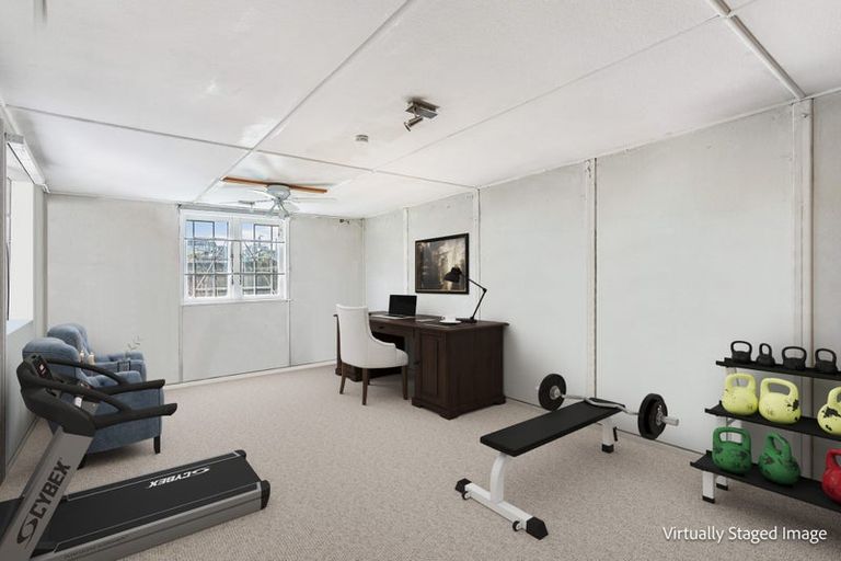 Photo of property in 2/30 Fraser Road, Narrow Neck, Auckland, 0624