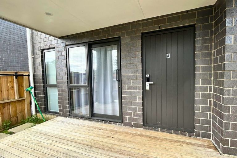 Photo of property in 321a Pakuranga Road, Pakuranga Heights, Auckland, 2010