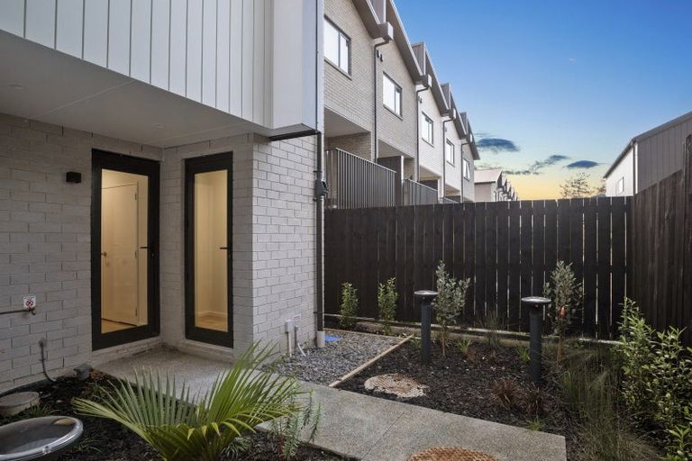 Photo of property in 1/30a Westgate Drive, Massey, Auckland, 0614