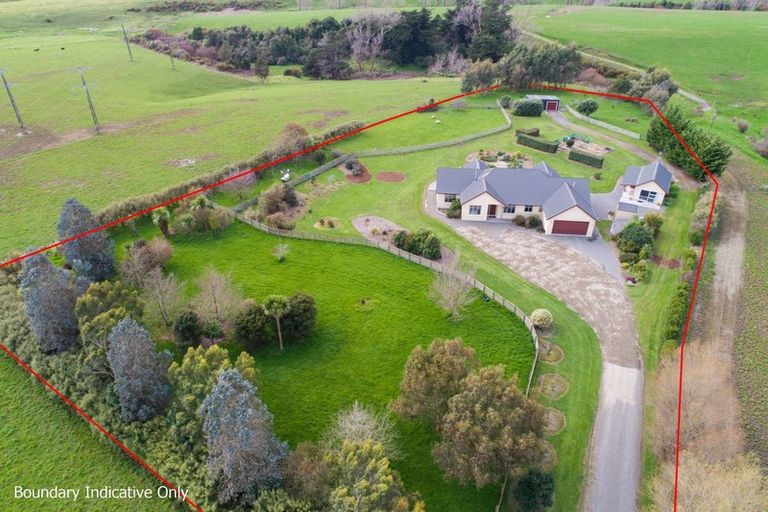 Photo of property in 86 Currins Road, Linton, Palmerston North, 4472