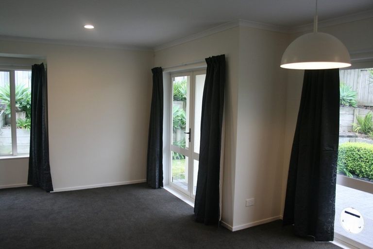 Photo of property in 5 Hawk Place, Welcome Bay, Tauranga, 3112