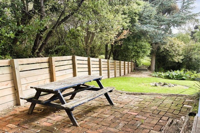 Photo of property in 2 Kamahi Street, Kaka Point, Balclutha, 9271