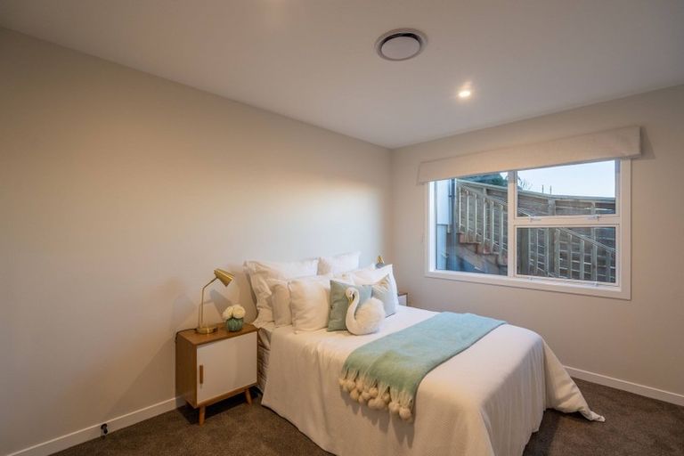 Photo of property in 90 Kotare Street, Waikanae, 5036