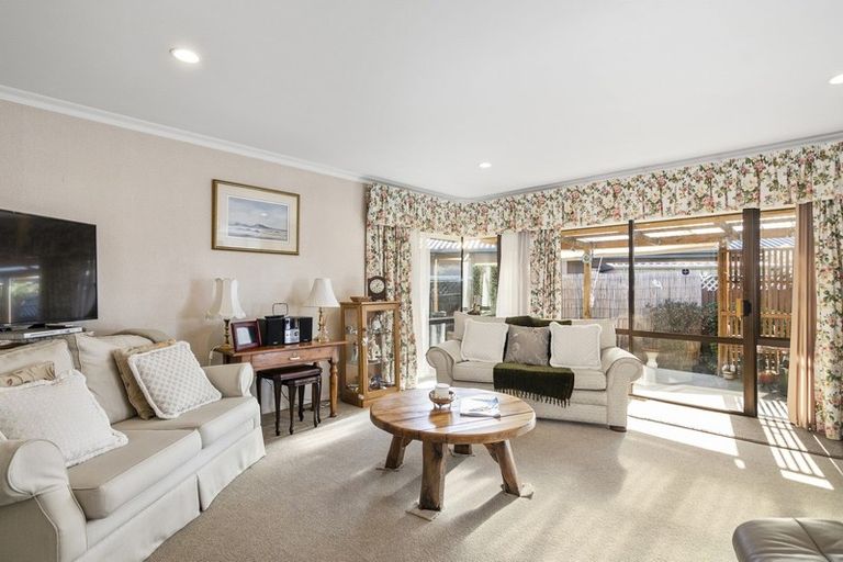 Photo of property in 10 Ledger Close, Richmond, 7020