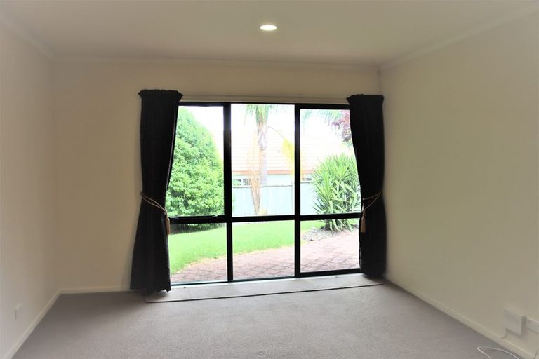 Photo of property in 4 Molyneux Place, Welcome Bay, Tauranga, 3112
