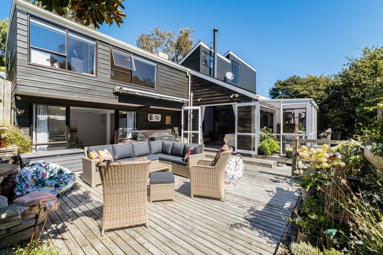 Photo of property in 6 Anchor Lane, Whitby, Porirua, 5024