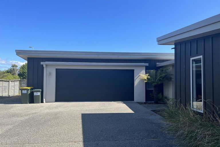 Photo of property in 4 Te Harawira Street, Otaki, 5512