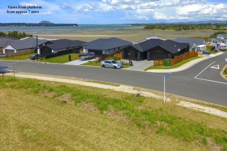 Photo of property in 56 Bert Wall Drive, Omokoroa, 3114