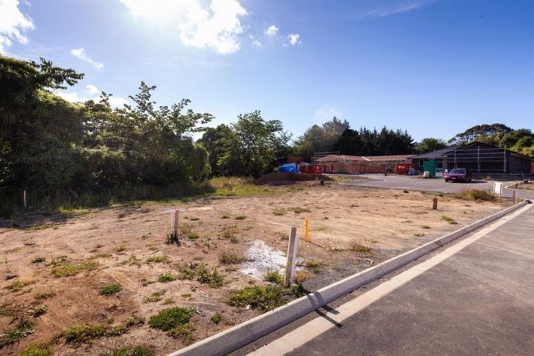 Photo of property in 9 Mackillop Way, Brooklands, New Plymouth, 4310