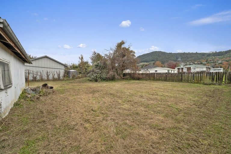Photo of property in 5 Island View Road, Western Heights, Rotorua, 3015