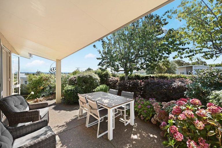 Photo of property in 64a Rototuna Road, Rototuna, Hamilton, 3210