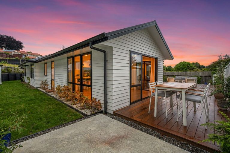 Photo of property in 28a Revell Drive, Ohauiti, Tauranga, 3112