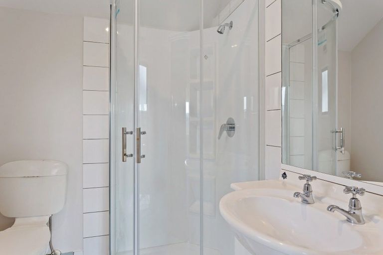 Photo of property in 2/29 Stoneyhurst Street, St Albans, Christchurch, 8014