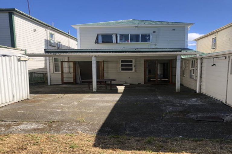 Photo of property in 12 Wilson Street, Newtown, Wellington, 6021