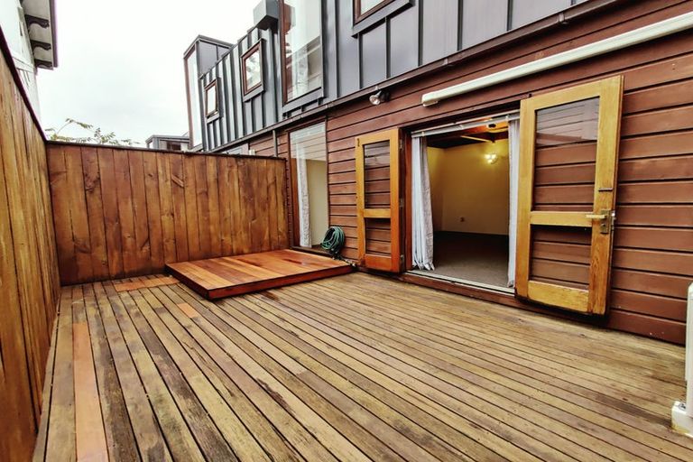 Photo of property in 70e Majoribanks Street, Mount Victoria, Wellington, 6011