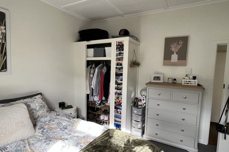 Photo of property in 23 Waldegrave Street, Palmerston North, 4410