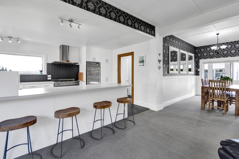 Photo of property in 817 Egmont Road, Hillsborough, New Plymouth, 4372