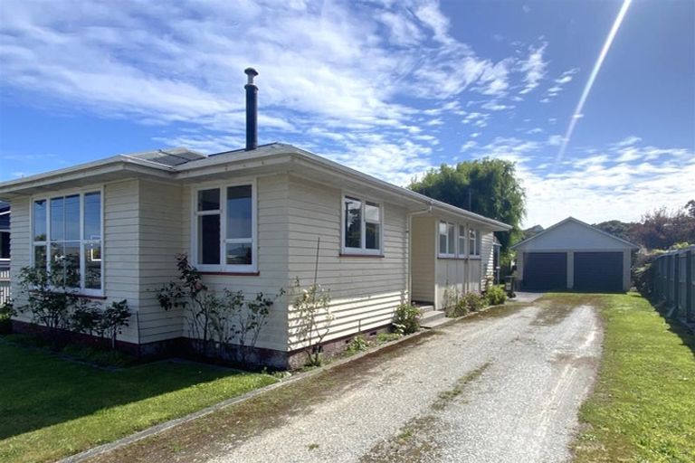 Photo of property in 222 Park Street, Hokitika, 7810