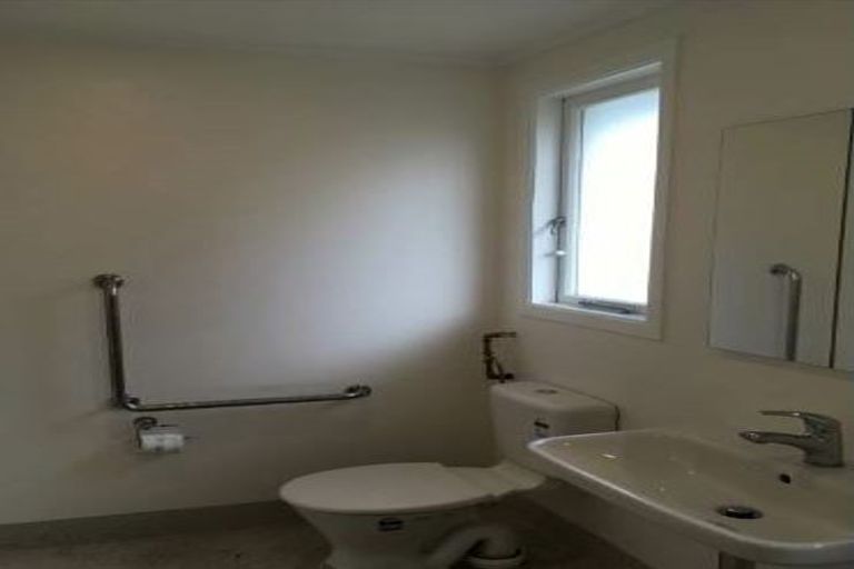 Photo of property in 12 Moana Road, Tinopai, Matakohe, 0593