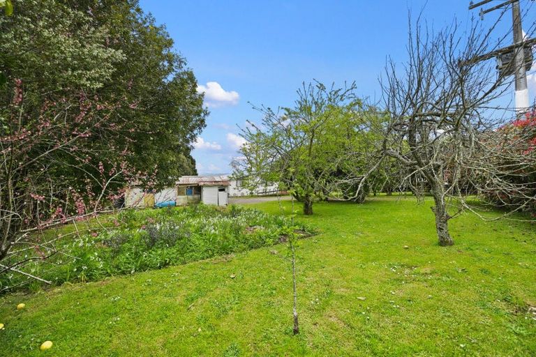 Photo of property in 738 Tuhikaramea Road, Ngahinapouri, Hamilton, 3290