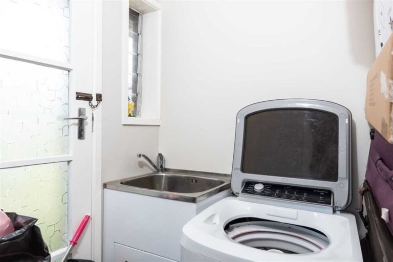 Photo of property in 6/3 Koromiko Street, New Lynn, Auckland, 0600