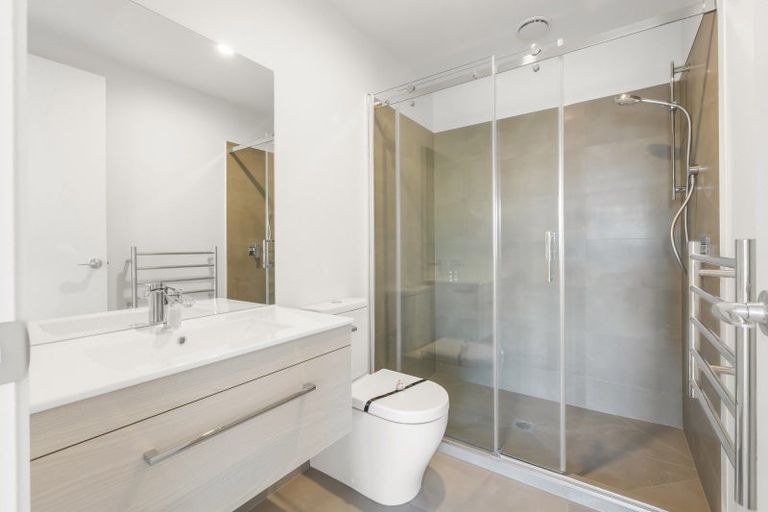 Photo of property in 66b Marendellas Drive, Bucklands Beach, Auckland, 2014