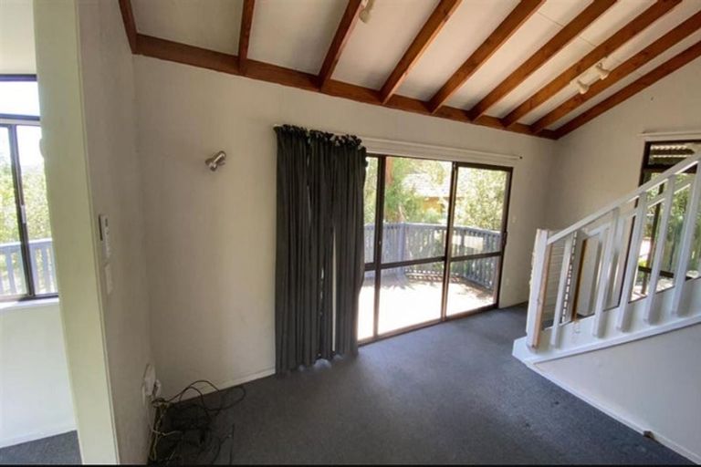 Photo of property in 24b Barberton Terrace, Red Hill, Papakura, 2110
