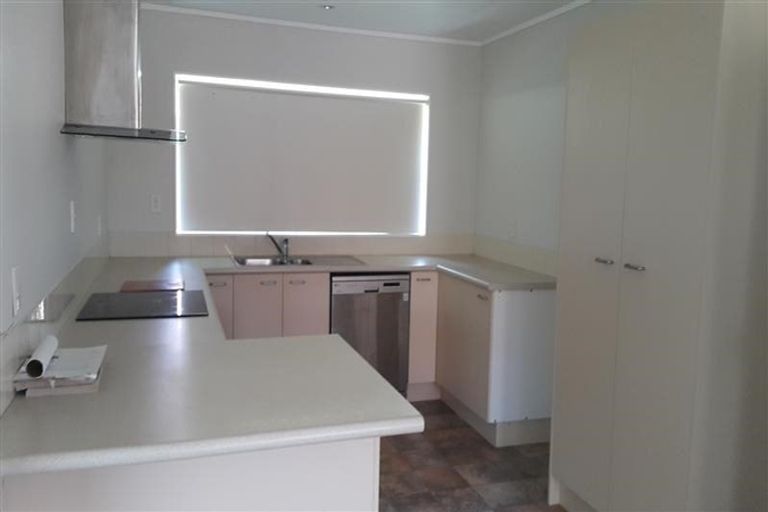 Photo of property in 36 Gadsby Road, Favona, Auckland, 2024