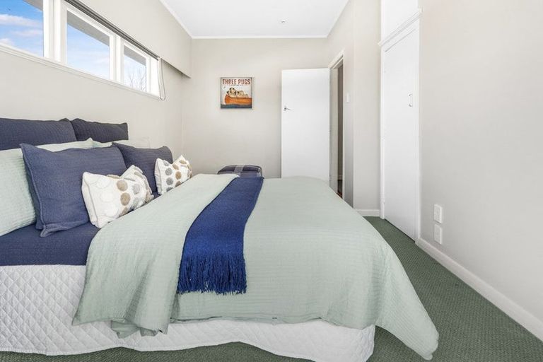 Photo of property in 18 Mcnicol Street, Fairfield, Hamilton, 3214