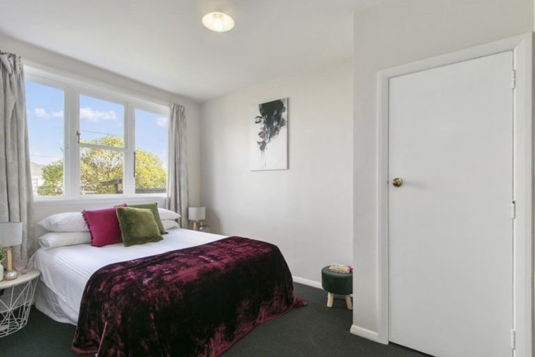 Photo of property in 2/28 Scholefield Street, Petone, Lower Hutt, 5012