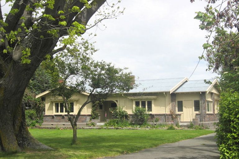 Photo of property in 12 Eltham Road, Blenheim, 7201