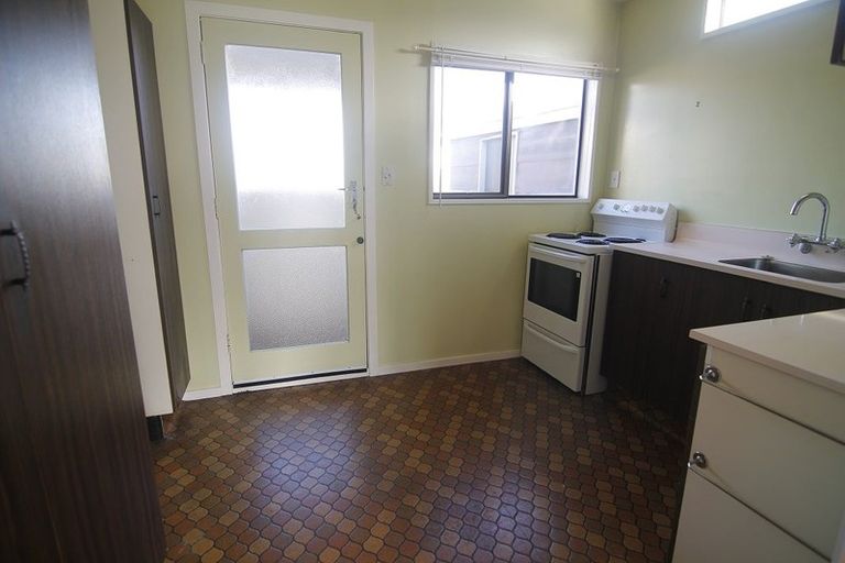 Photo of property in 3/36 Division Street, Riccarton, Christchurch, 8041