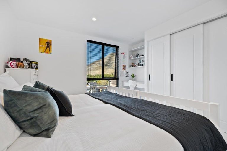 Photo of property in 10 Old Homestead Place, Kawarau Falls, Queenstown, 9300