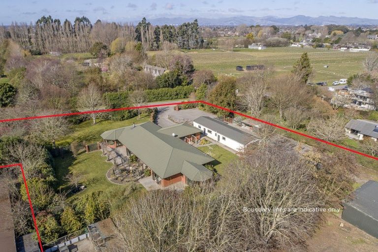 Photo of property in 47 Watsons Road, Harewood, Christchurch, 8051