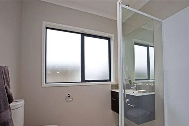 Photo of property in 6 Blackwood Road, Silverdale, 0932