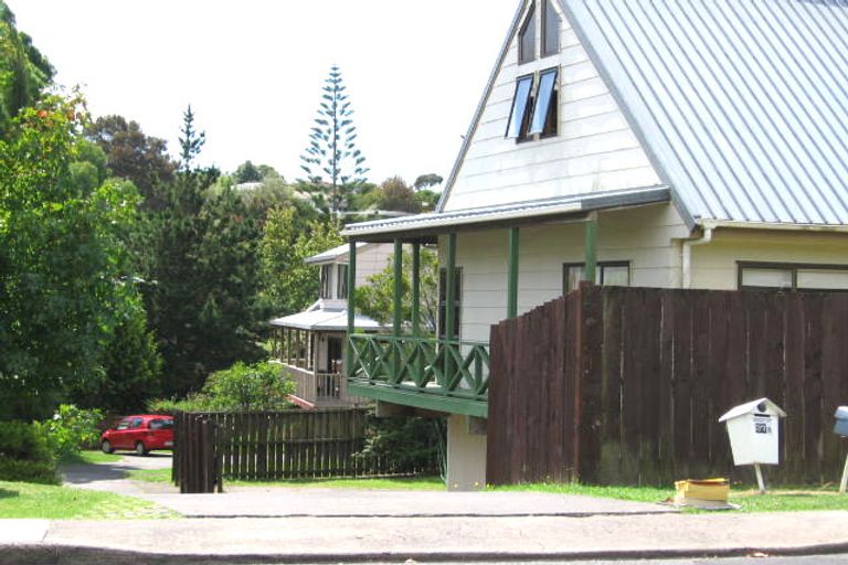 Photo of property in 3/37 Alexander Avenue, Torbay, Auckland, 0630