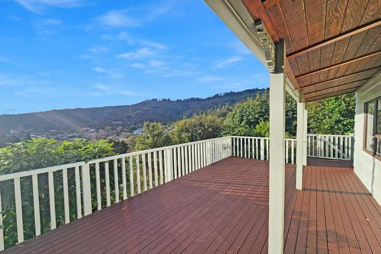 Photo of property in 21 Ngahere Street, Stokes Valley, Lower Hutt, 5019