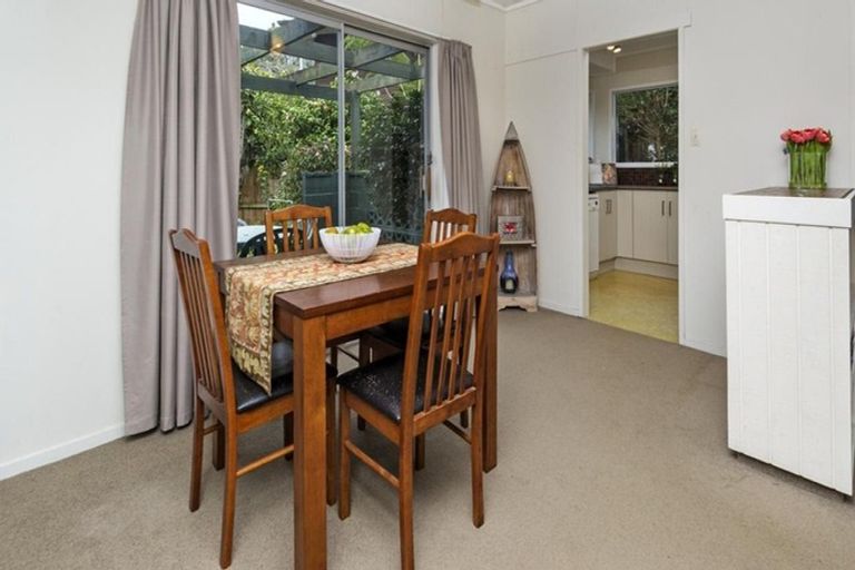 Photo of property in 14 Fordyce Avenue, Sunnyhills, Auckland, 2010