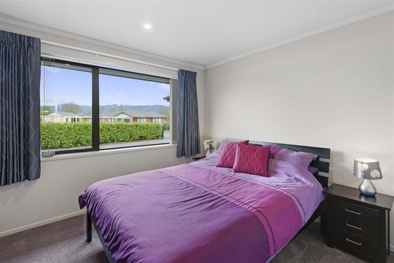 Photo of property in 6a Ivy Lane, Ohau, Levin, 5570